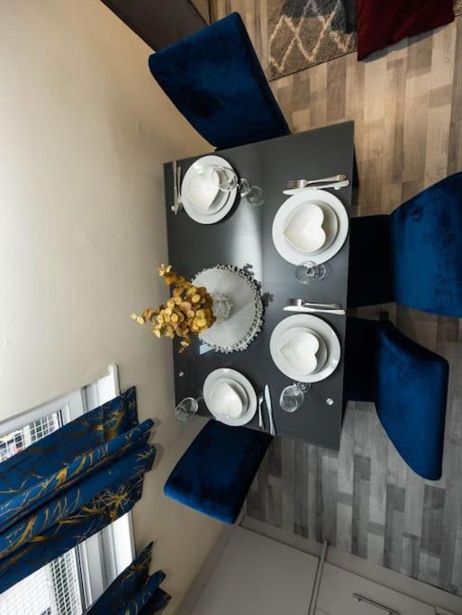 1 Bedroom-Sofabed-Worktable-4-Wifi-Parking ลอนดอน ภายนอก รูปภาพ