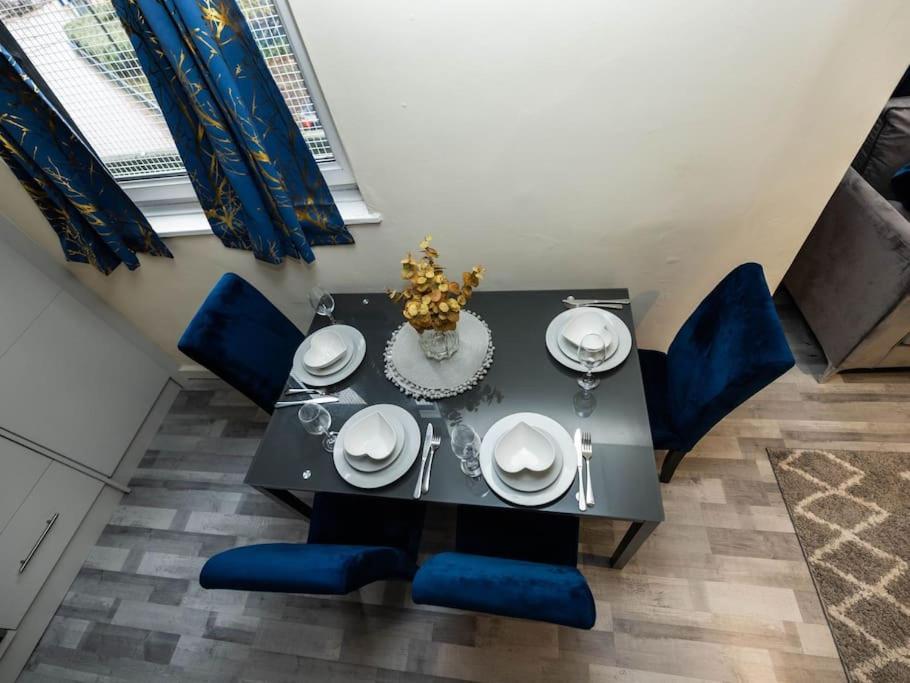 1 Bedroom-Sofabed-Worktable-4-Wifi-Parking ลอนดอน ภายนอก รูปภาพ